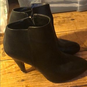 Banana Republic Booties